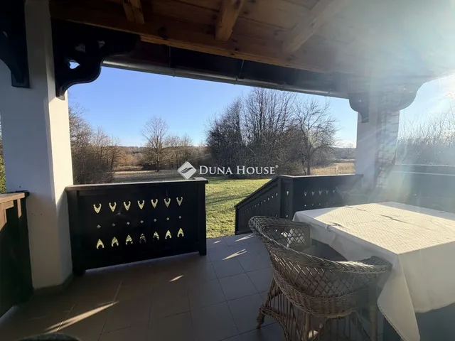 Eladó ház Kercaszomor, Fő út 80 nm