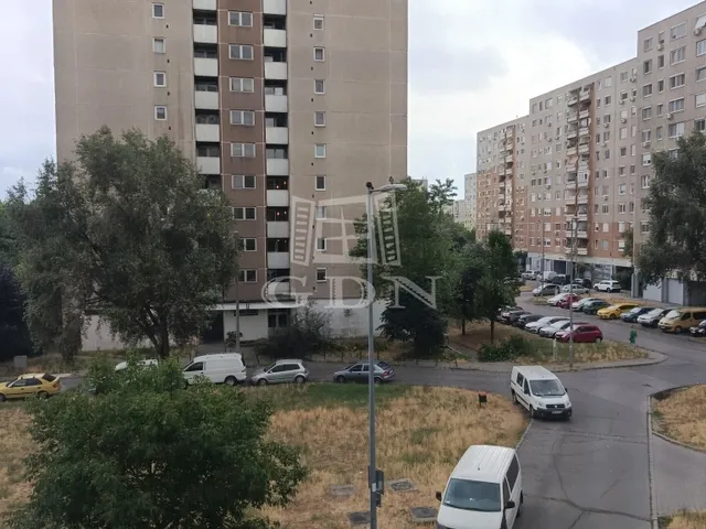Eladó lakás Budapest III. kerület, Békásmegyer 31 nm