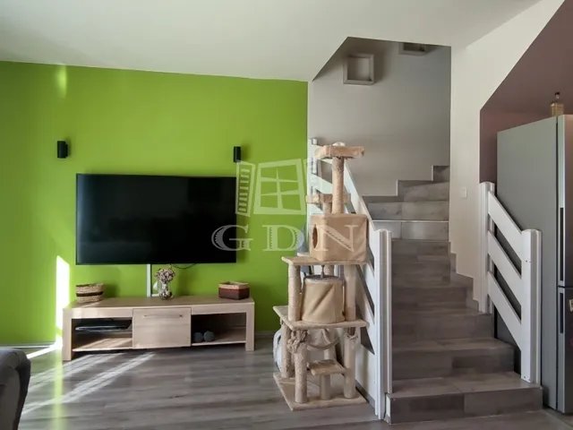 Eladó lakás Deszk 72 nm