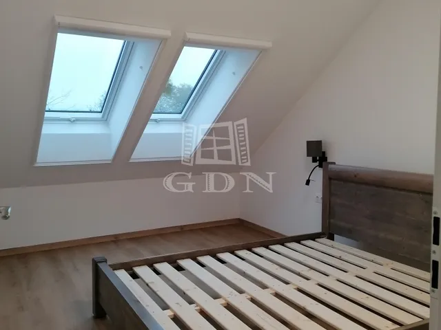 Kiadó lakás Szeged, Móraváros 64 nm