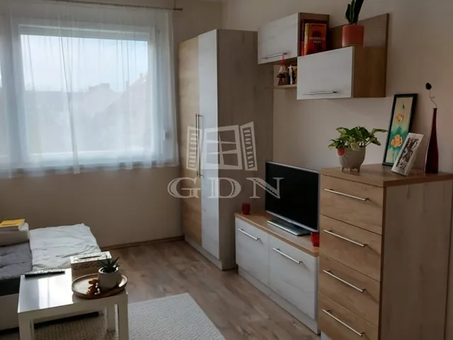 Eladó lakás Szeged, Felsőváros 47 nm