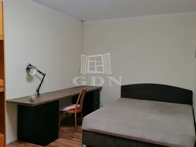 Kiadó lakás Szeged, Alsóváros 32 nm