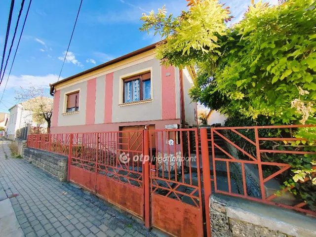 Eladó ház Hosszúhetény 100 nm