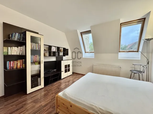 Eladó lakás Győr, Újváros 66 nm