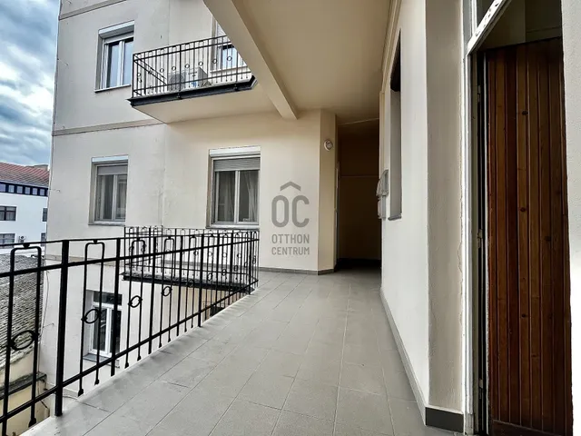 Eladó lakás Győr 69 nm