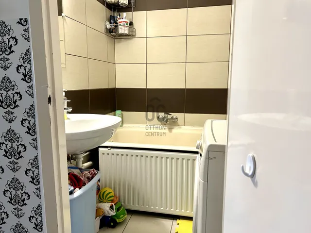 Eladó lakás Győr 53 nm