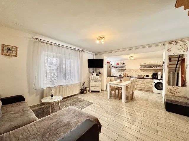 Eladó ház Győr, Sárás 65 nm