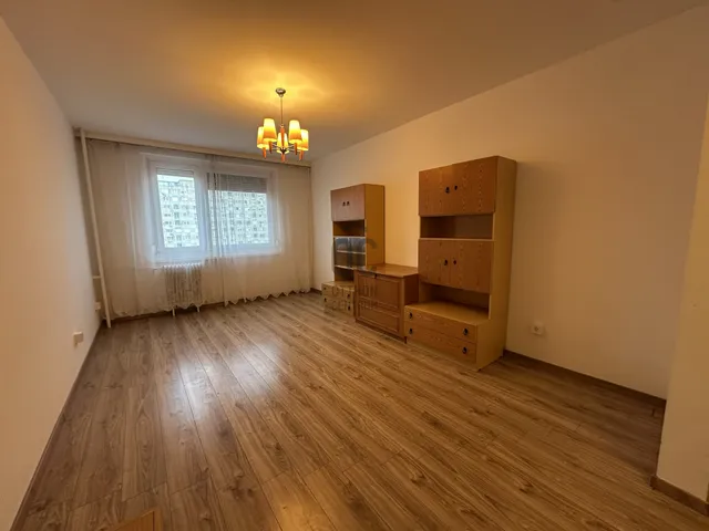 Eladó lakás Győr, Adyváros 53 nm