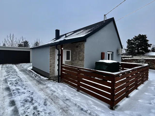 Eladó ház Gönyű 80 nm