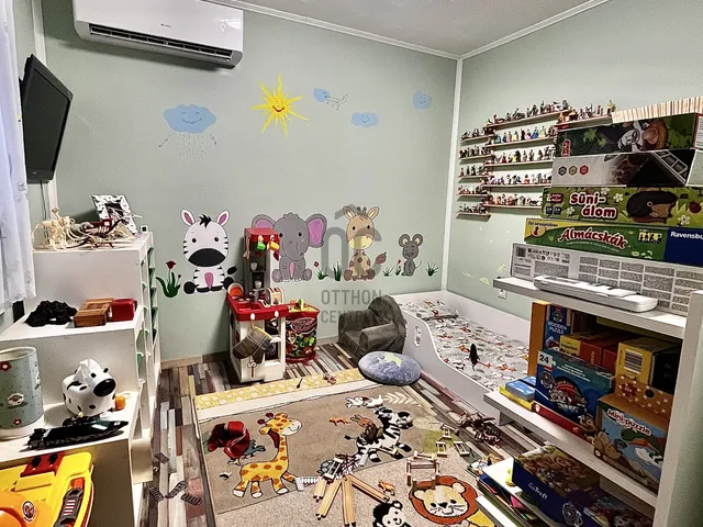 Eladó ház Gönyű, Kossuth Lajos utca 80 nm