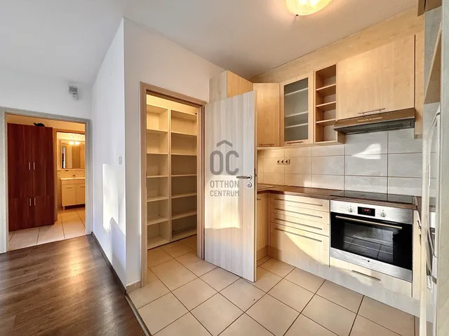 Eladó lakás Győr 43 nm