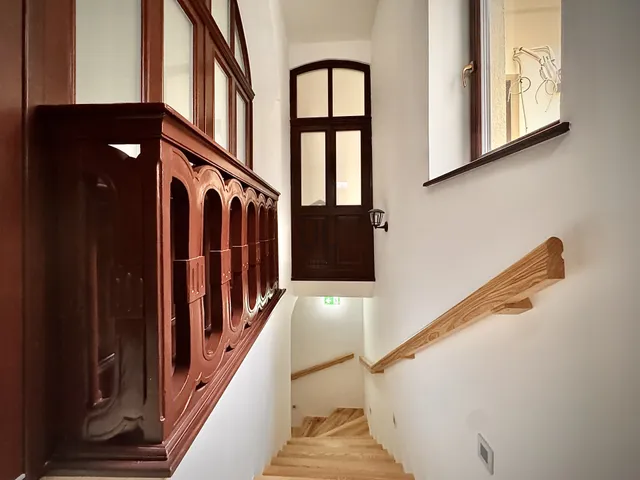Eladó lakás Győr, Újváros