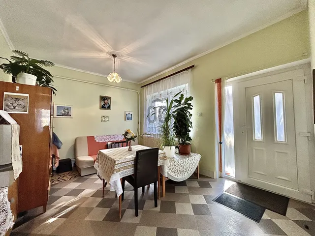 Eladó ház Gönyű 80 nm