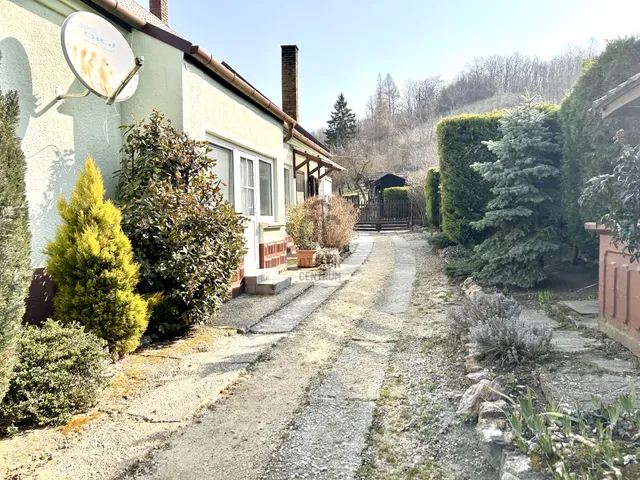 Eladó ház Tényő 85 nm