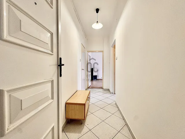 Eladó lakás Győr, Nádorváros 43 nm