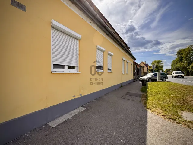 Eladó ház Győr, Újváros 262 nm