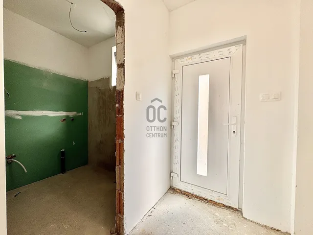 Eladó ház Győr, Újváros 262 nm