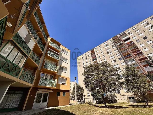 Eladó lakás Győr