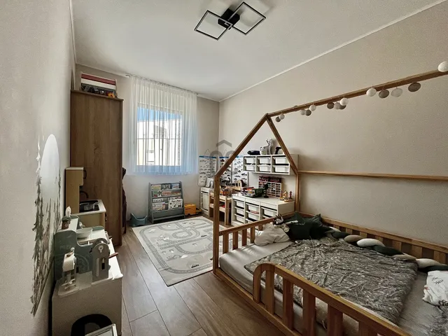 Eladó lakás Győr, Szitásdomb 71 nm
