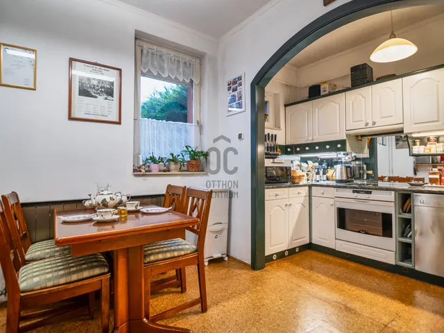 Eladó ház Budapest XV. kerület, Pestújhely 189 nm