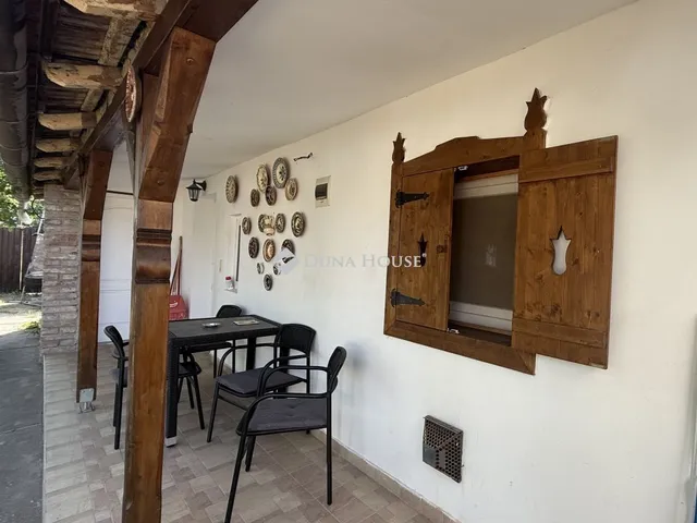 Eladó ház Poroszló 135 nm