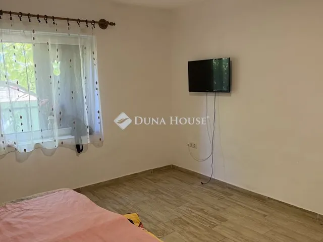 Eladó ház Poroszló 80 nm