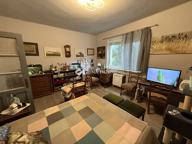 Eladó ház Tiszaszőlős 76 nm
