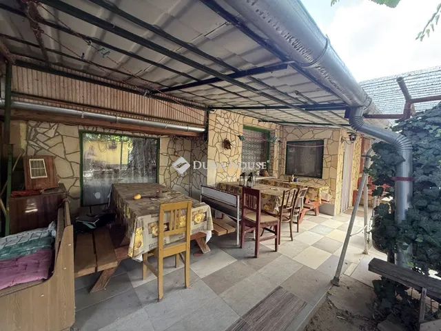 Eladó ház Abádszalók 237 nm