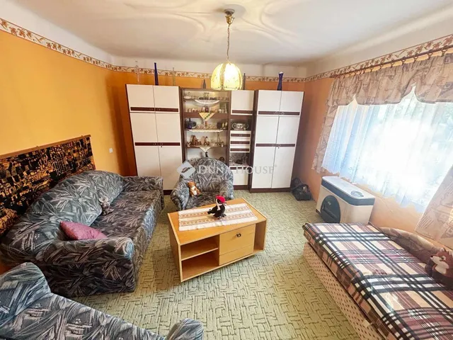 Eladó ház Abádszalók 105 nm