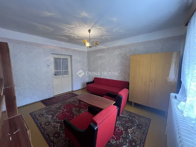 Eladó ház Tiszafüred 90 nm