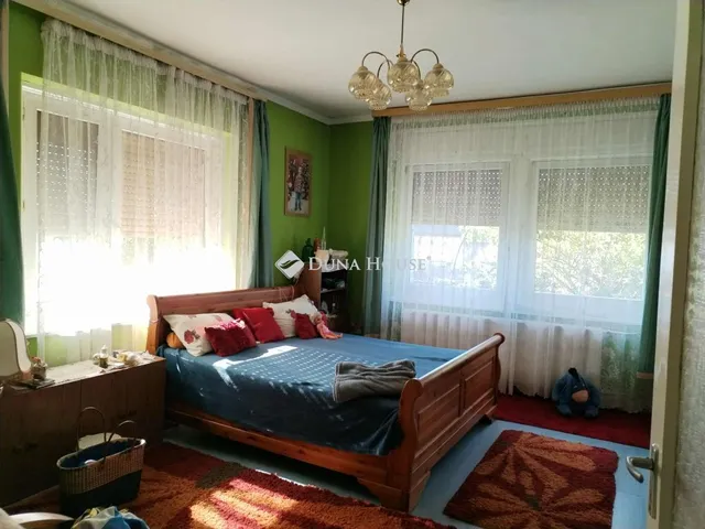 Eladó ház Dormánd 140 nm