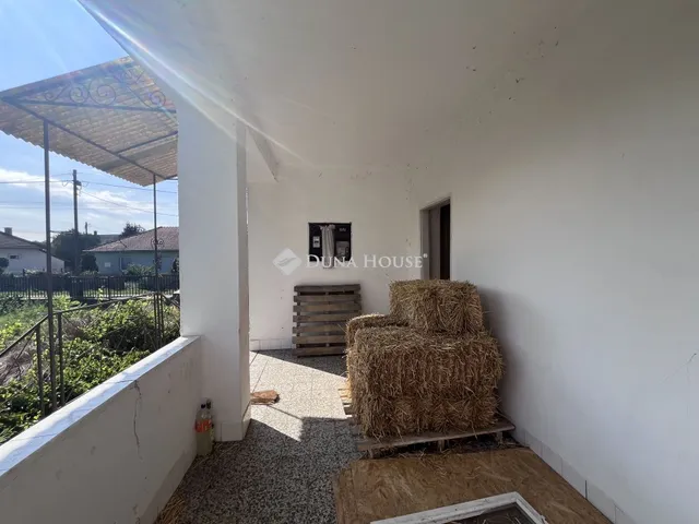 Eladó ház Tiszafüred 68 nm