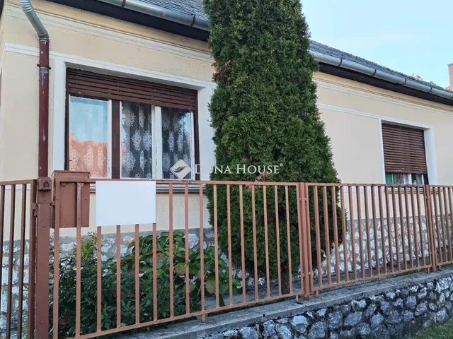 Eladó ház Mezőkövesd 87 nm