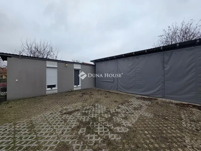 Eladó ház Tiszafüred, Budai Sándor utca 101 nm