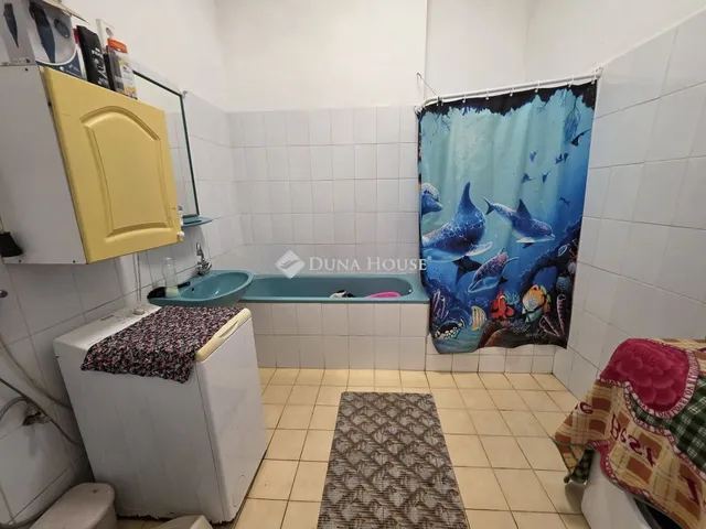 Eladó lakás Tiszafüred 77 nm