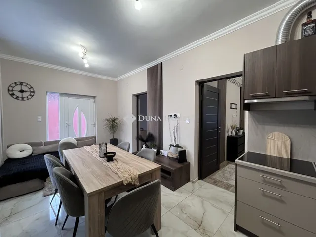 Eladó ház Tiszacsege, Toldi utca 72 nm