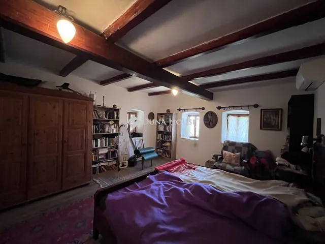 Eladó ház Sarud, Szabadság tér 93 nm