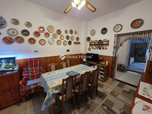 Eladó ház Tiszafüred 176 nm