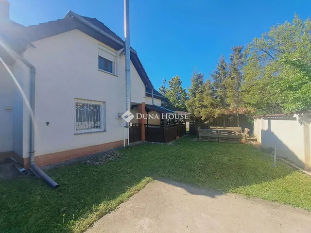 Eladó ház Kunmadaras 277 nm