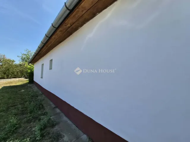 Eladó ház Tiszaszőlős 63 nm