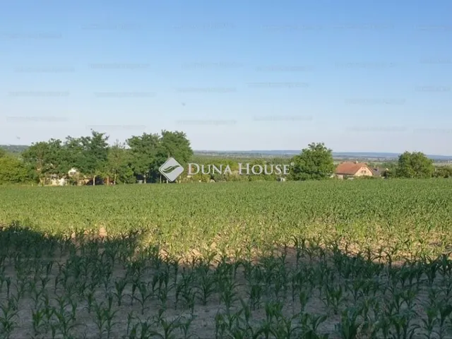 Eladó telek Alsópáhok 2022 nm