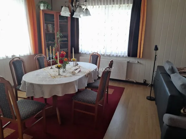 Eladó ház Halászi 251 nm