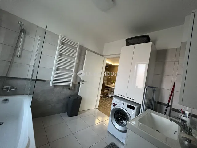 Eladó lakás Győr 48 nm