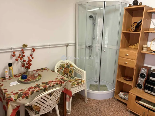 Eladó üdülő és hétvégi ház Győr 30 nm