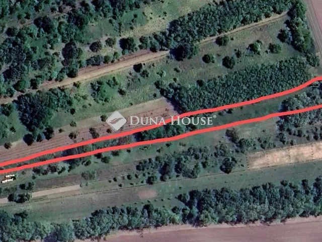 Eladó telek Pázmándfalu 2911 nm