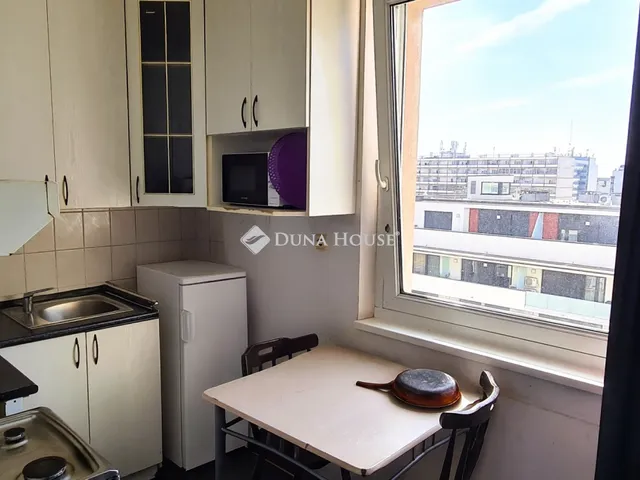 Eladó lakás Győr 68 nm