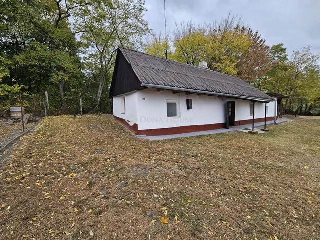 Eladó ház Bőny 50 nm