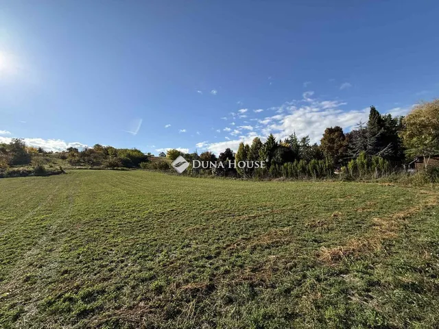Eladó telek Nyúl 852 nm