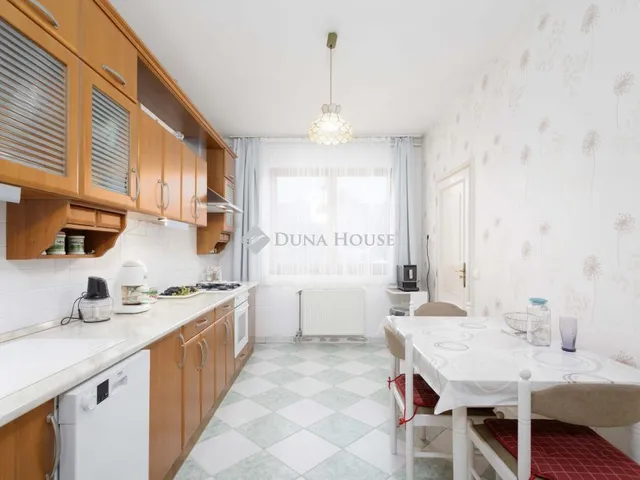 Eladó ház Győr 200 nm