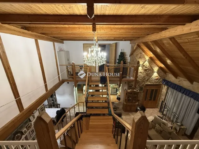 Eladó ház Győr 225 nm